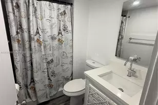 675 NW 85th Ct, Miami, FL 33126 - Photo 16