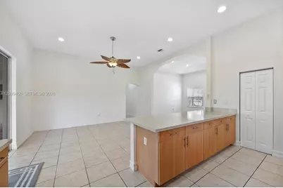 28105 SW 166th Ct, Homestead, FL 33033 - Photo 12