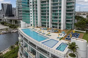 92 SW 3rd St, Miami, FL 33130 - Photo 24