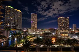 92 SW 3rd St, Miami, FL 33130 - Photo 44