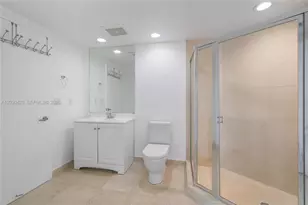 475 Brickell Ave, Miami, FL 33131 - Photo 36
