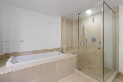 475 Brickell Ave #2607, Miami, FL 33131 - Photo 26
