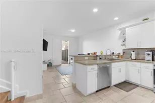 7475 NW 116th Ave, Doral, FL 33178 - Photo 8