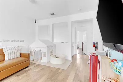 7475 NW 116th Ave, Doral, FL 33178 - Photo 16