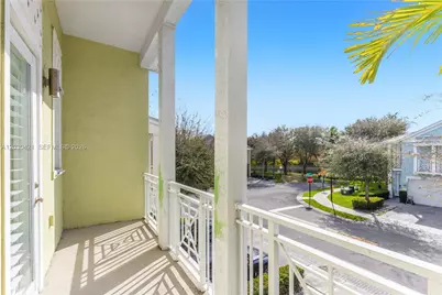 7475 NW 116th Ave, Doral, FL 33178 - Photo 2
