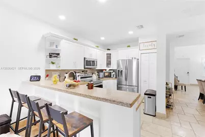 7475 NW 116th Ave, Doral, FL 33178 - Photo 14