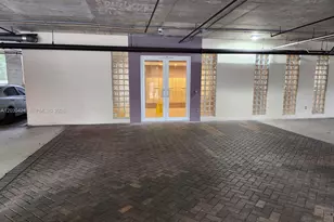 120 SW 8th Ave, Miami, FL 33130 - Photo 20
