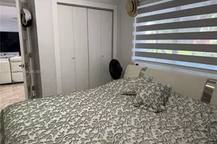 1870 W 64th St, Hialeah, FL 33012 - Photo 26