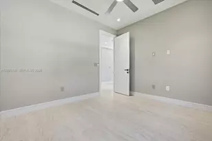 1380 Hollywood Blvd, Hollywood, FL 33019 - Photo 16