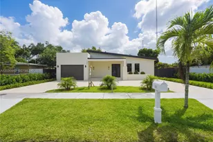 131 Miami Gardens Rd, West Park, FL 33023 - Photo 2