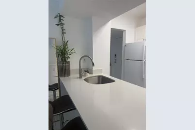 1390 Ocean Dr #302, Miami Beach, FL 33139 - Photo 16