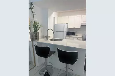 1390 Ocean Dr #302, Miami Beach, FL 33139 - Photo 26