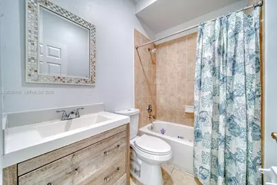 27240 SW 138th Path, Homestead, FL 33032 - Photo 4