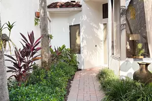 2530 Windsor Way Ct, Wellington, FL 33414 - Photo 4