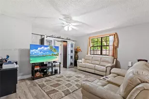 15600 NW 37th Pl, Miami Gardens, FL 33054 - Photo 4