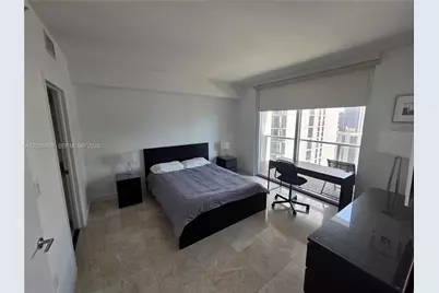 500 Brickell Ave #3105, Miami, FL 33131 - Photo 18