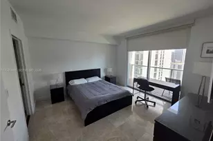 500 Brickell Ave, Miami, FL 33131 - Photo 18