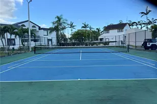 9711 Fontainebleau Blvd, Miami, FL 33172 - Photo 34
