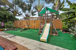 18240 NE 8th Ave, North Miami Beach, FL 33162 - Photo 50