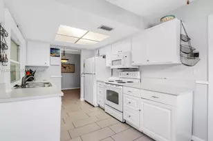 4923 NW 55th Ct, Tamarac, FL 33319 - Photo 12
