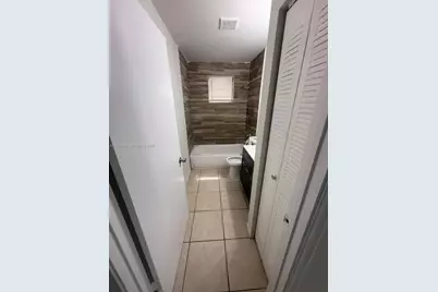 [Address not provided], Riviera Beach, FL 33404 - Photo 6