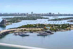 900 Biscayne Blvd, Miami, FL 33132 - Photo 16