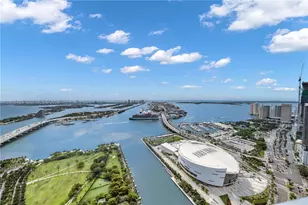 900 Biscayne Blvd, Miami, FL 33132 - Photo 2