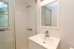 3375 Franklin Ave, Miami, FL 33133 - Photo 22