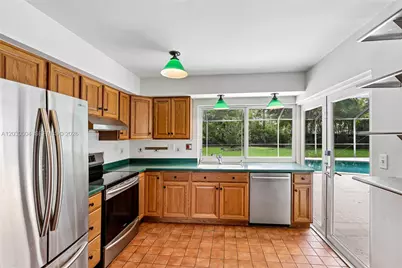 14851 SW 69th Ct, Palmetto Bay, FL 33158 - Photo 2