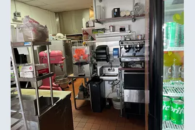 Turnkey Restaurant For Sale in Oakland Park, Oakland Park, FL 33334 - Photo 4