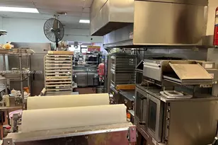 Turnkey Restaurant For Sale in Oakland Park, Oakland Park, FL 33334 - Photo 1