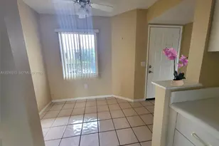 13705 SW 12th St, Pembroke Pines, FL 33027 - Photo 10