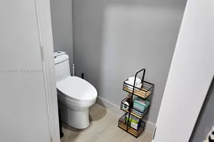 7221 NW 103rd Path, Doral, FL 33178 - Photo 40