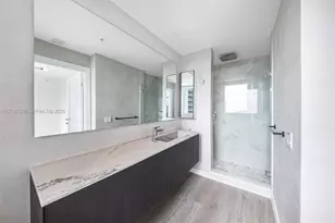 60 SW 13th St, Miami, FL 33130 - Photo 32