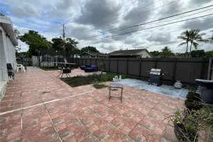 1905 SW 100th Ave, Miramar, FL 33025 - Photo 22