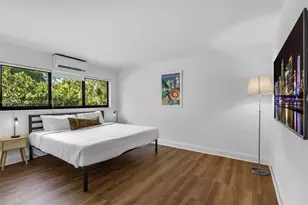 11534 NE 13th Ave, Miami, FL 33161 - Photo 16