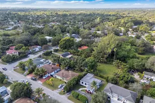 11534 NE 13th Ave, Miami, FL 33161 - Photo 30