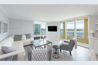 90 Alton Rd #1102, Miami Beach, FL 33139 - Photo 2