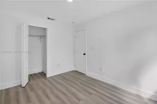 428 NW 97th St, Miami, FL 33150 - Photo 16