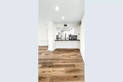 2451 Brickell Ave #5G, Miami, FL 33129 - Photo 10