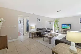 4119 Coral Springs Dr, Coral Springs, FL 33065 - Photo 4