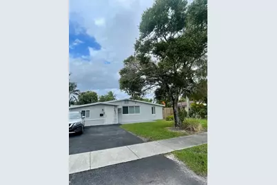 5920 NE 1st Ter, Oakland Park, FL 33334 - Photo 2