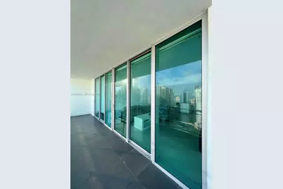 92 SW 3rd St #4111, Miami, FL 33130 - Photo 32