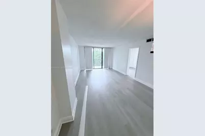 3301 N Country Club Dr #407, Aventura, FL 33180 - Photo 1