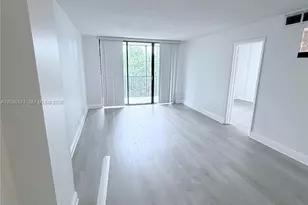 3301 N Country Club Dr, Aventura, FL 33180 - Photo 1