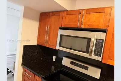3301 N Country Club Dr #407, Aventura, FL 33180 - Photo 2