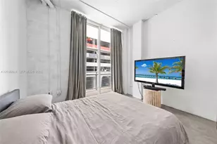 444 NE 30th St, Miami, FL 33137 - Photo 16