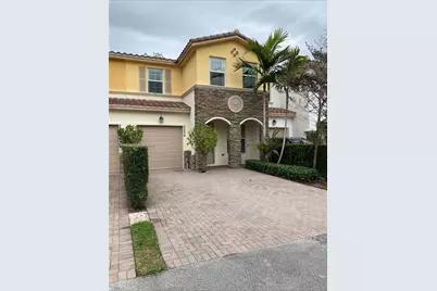 5236 SW 77th Way #5236, Davie, FL 33328 - Photo 2