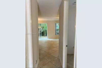5236 SW 77th Way #5236, Davie, FL 33328 - Photo 4