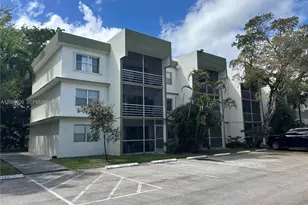 4205 N University Dr, Sunrise, FL 33351 - Photo 1